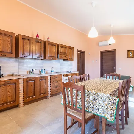 Garbugli Вилла Пакино